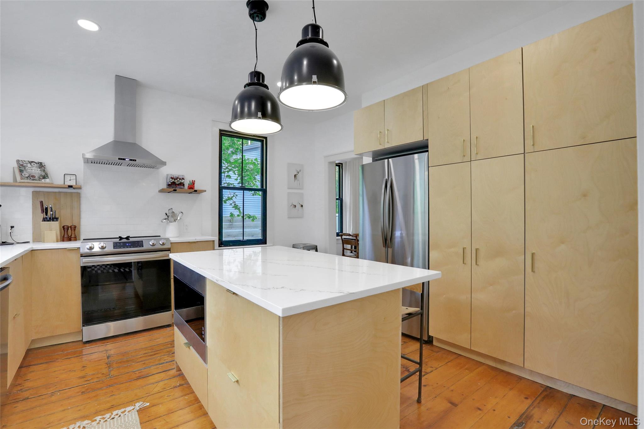 1015 Creek Locks Road