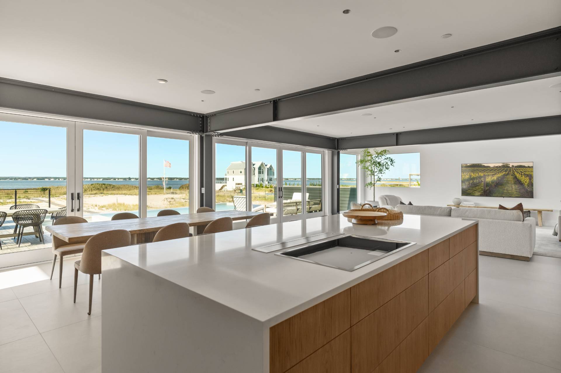 780 DUNE RD