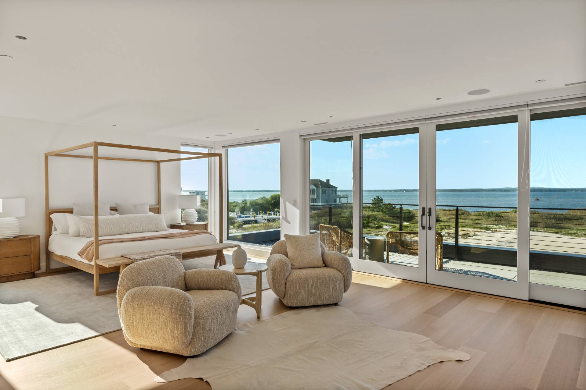 780 DUNE RD
