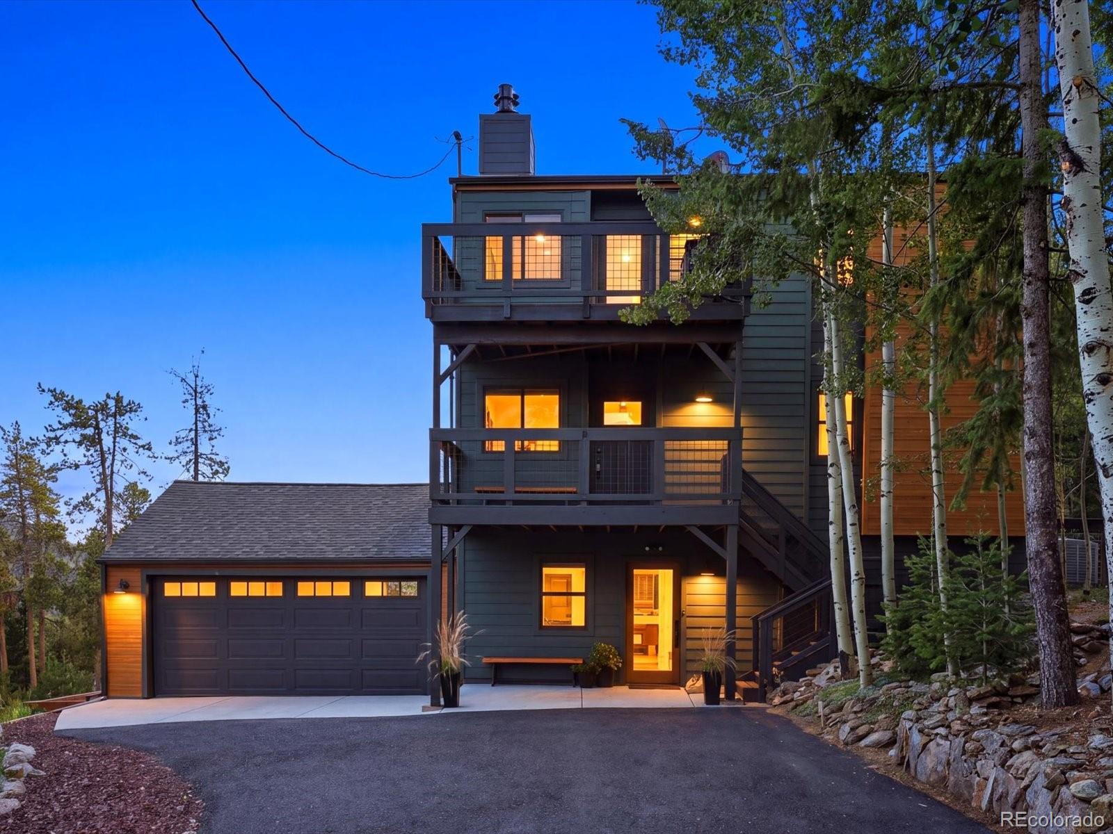10594 Crystal Drive
