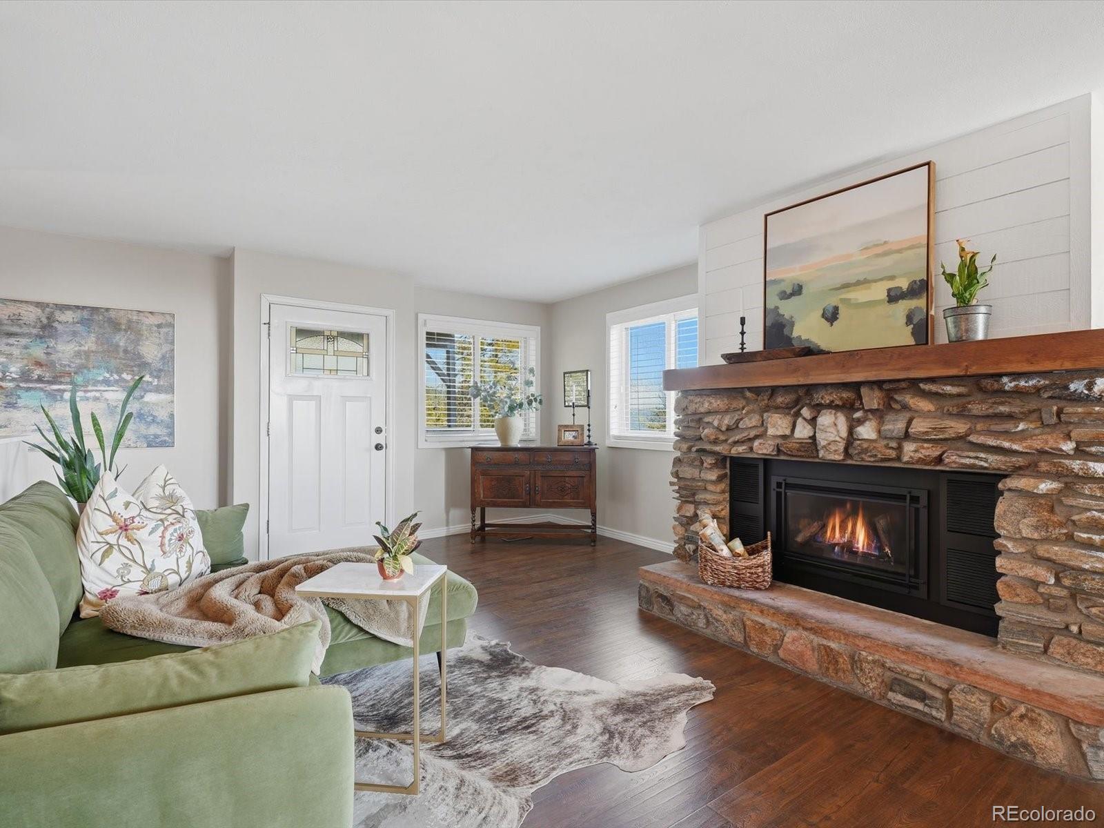 10594 Crystal Drive