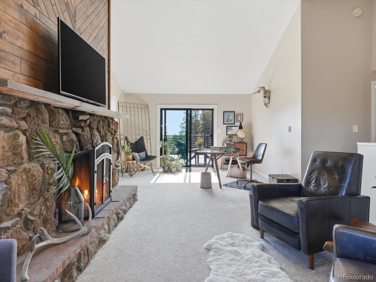 10594 Crystal Drive
