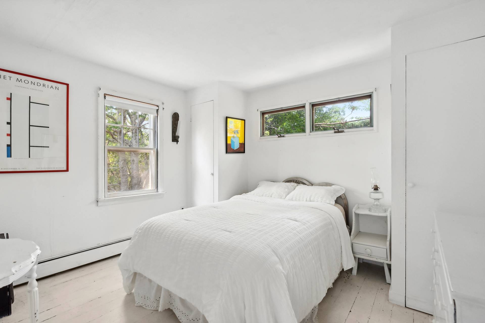 28 BEACH AVE
