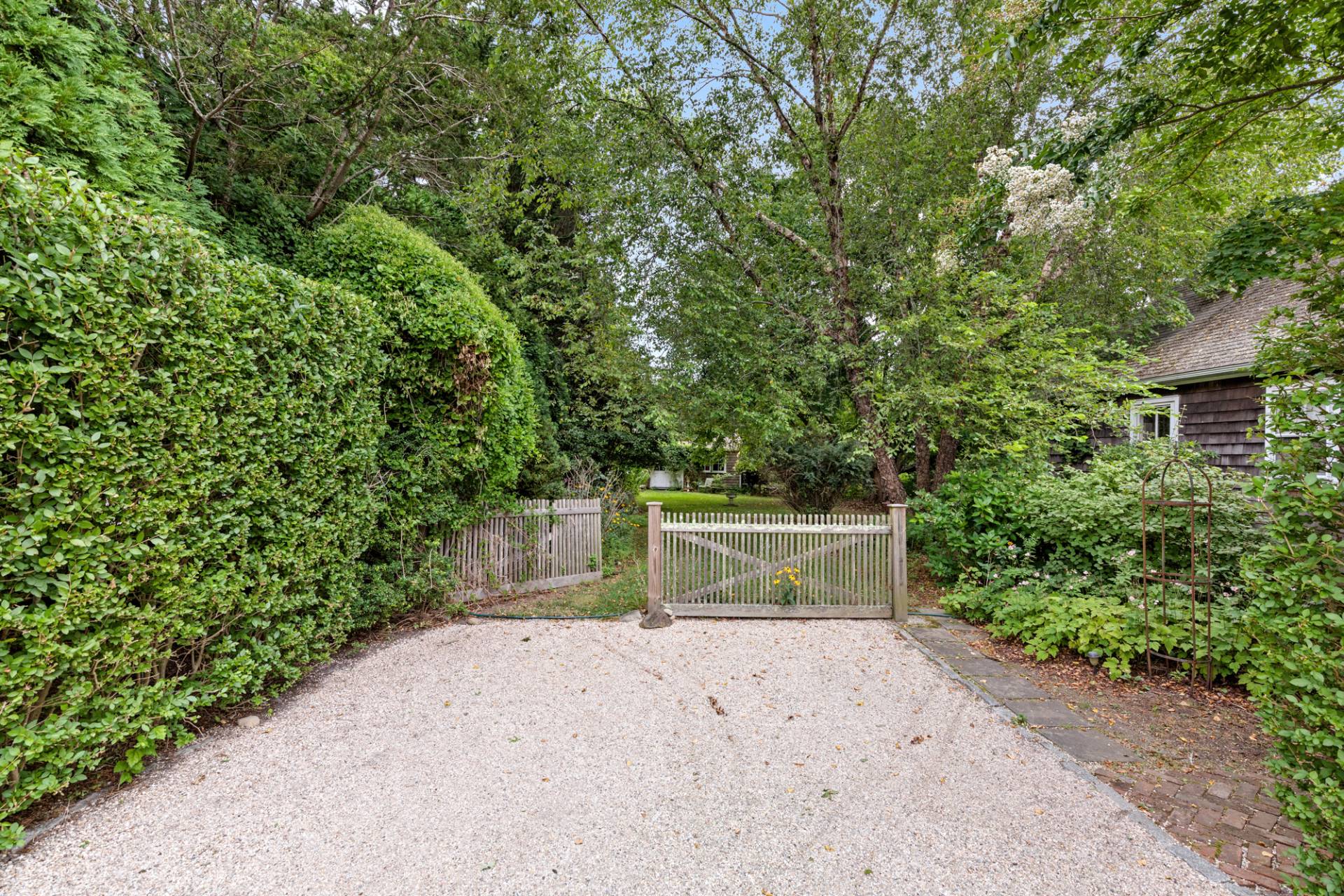 10 Pleasant Lane