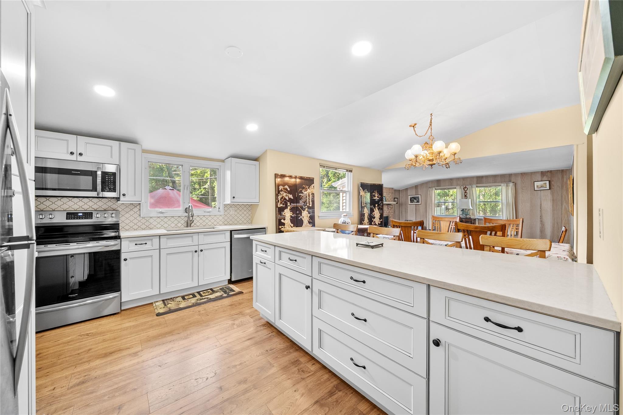 1472 Stony Brook Road