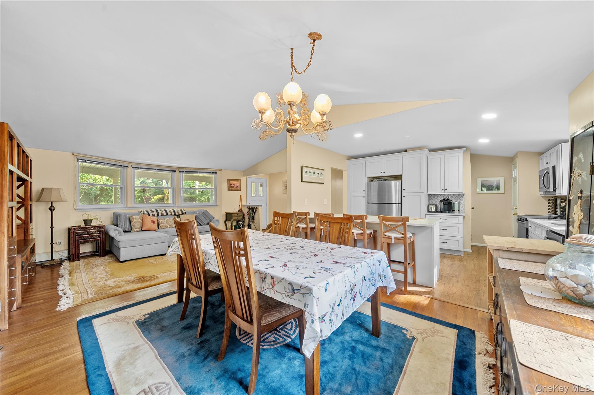 1472 Stony Brook Road