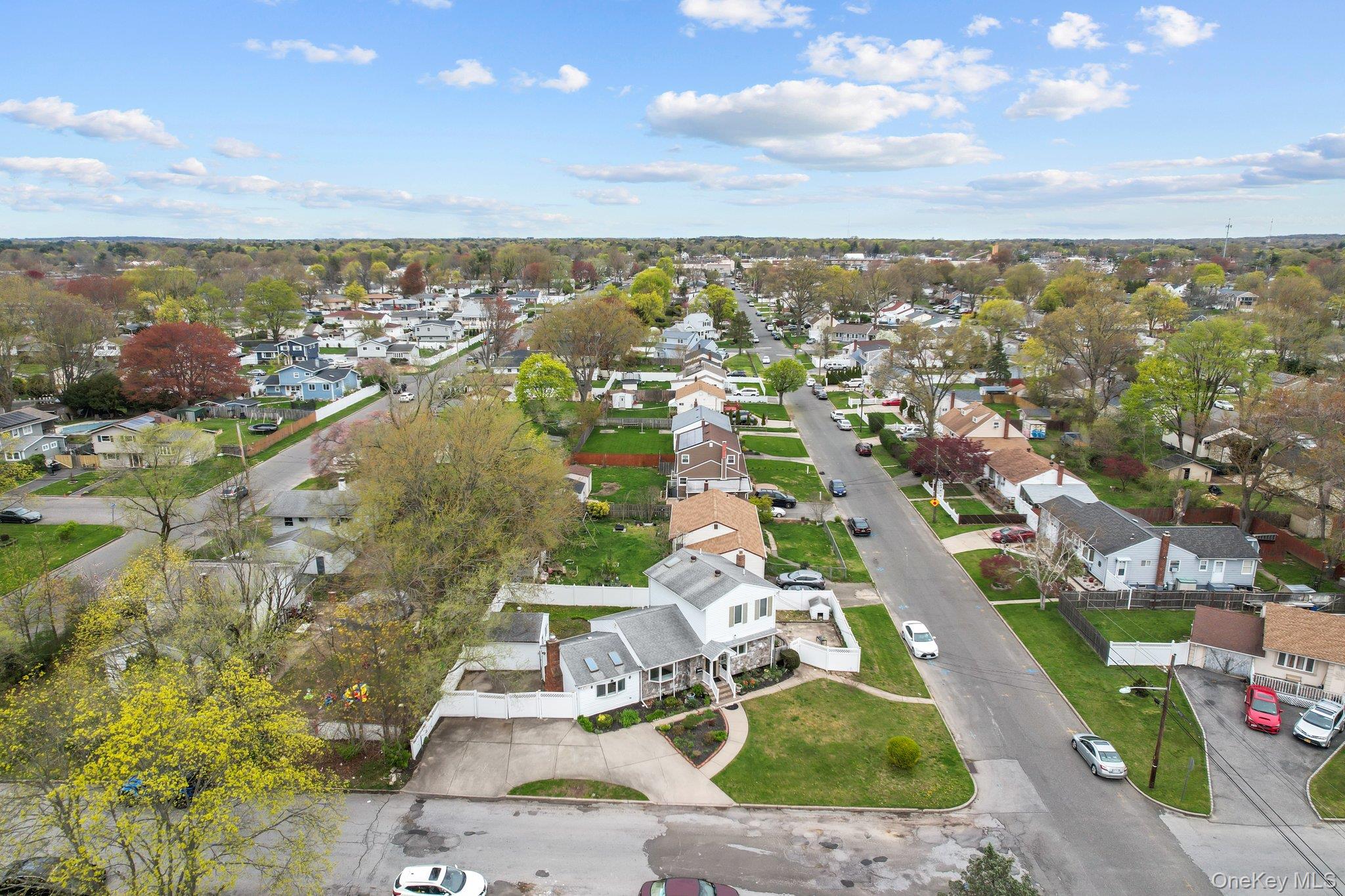 172 Front Avenue Unit: 1