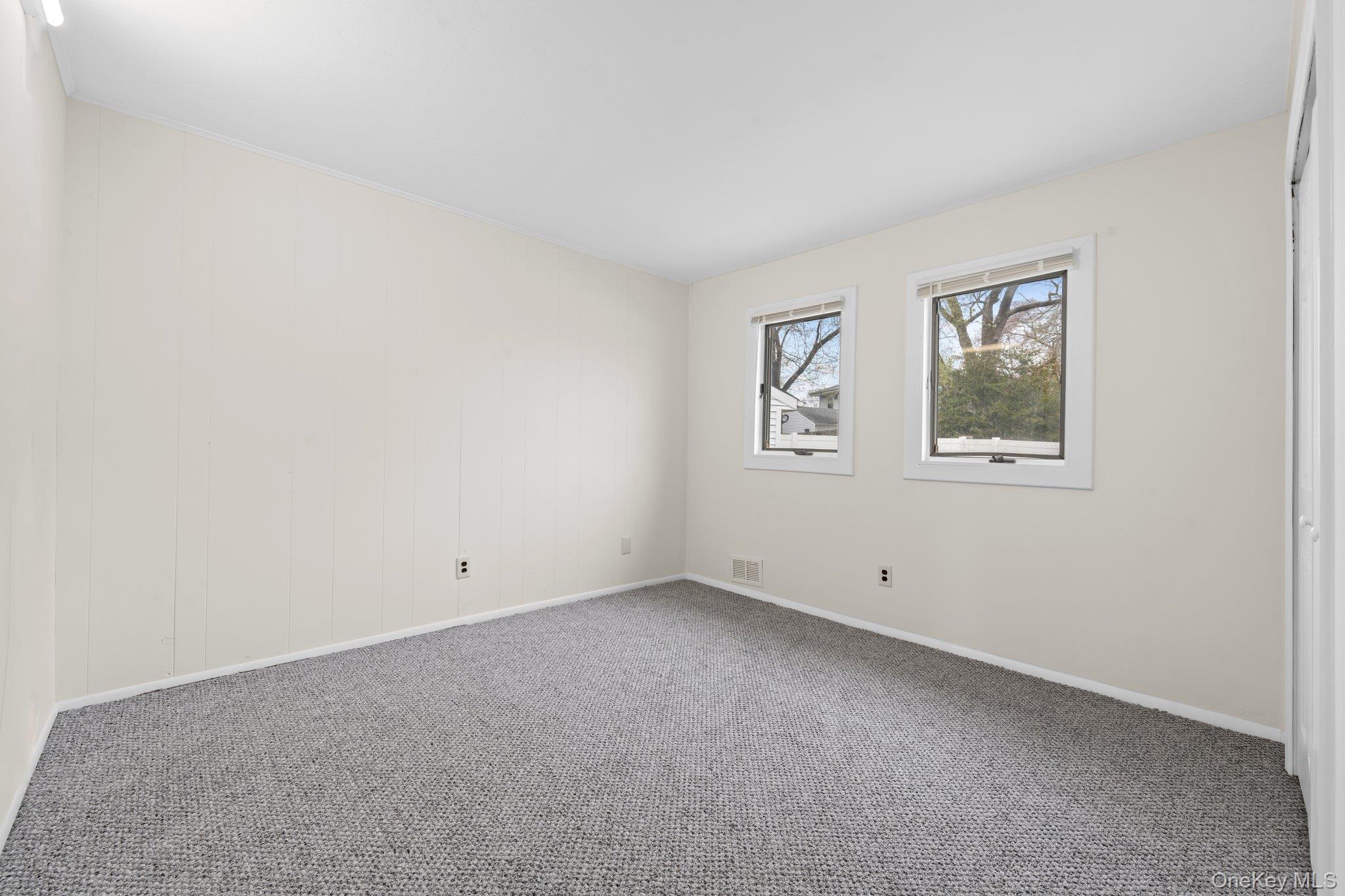 172 Front Avenue Unit: 1