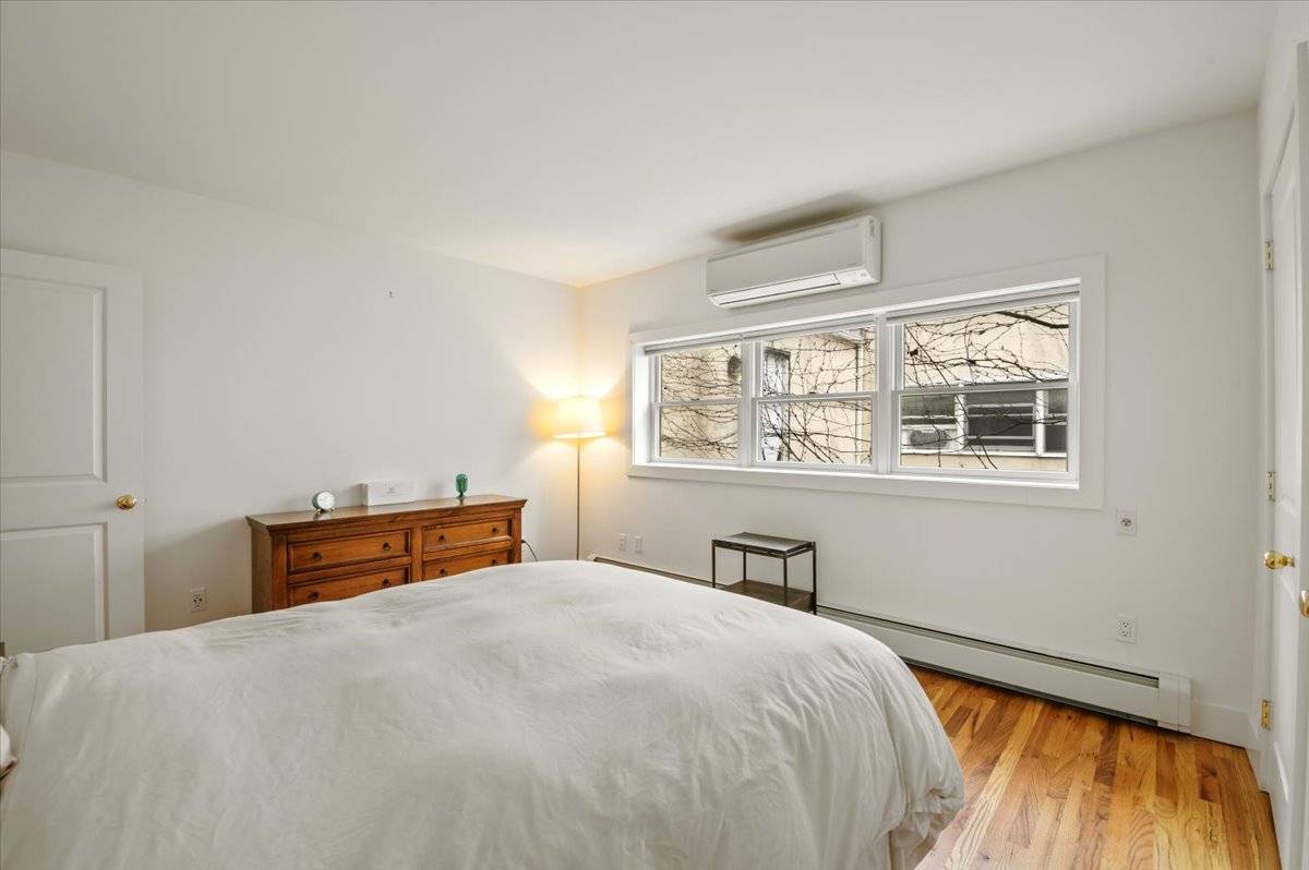 36 MAIN ST, #2