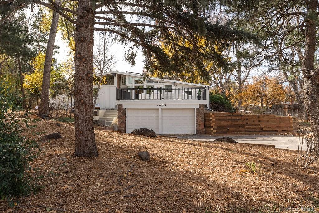 7638 Brockway Drive