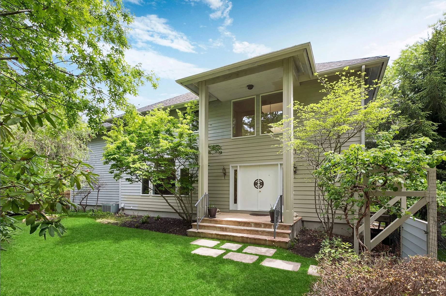 5 BULL PATH CLOSE