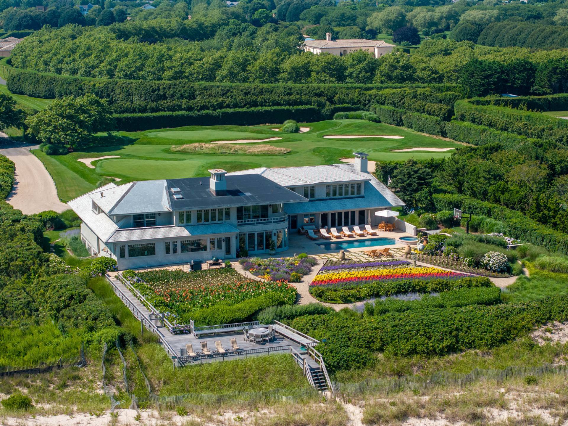 21 Fairfield Pond Ln