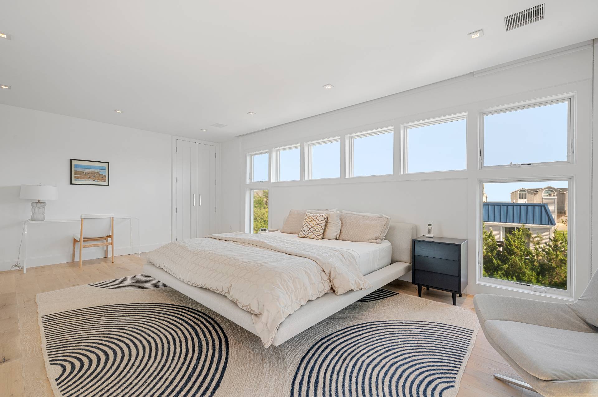 846 DUNE RD