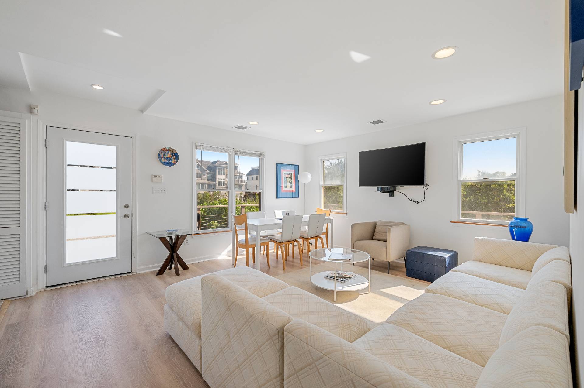 846 DUNE RD