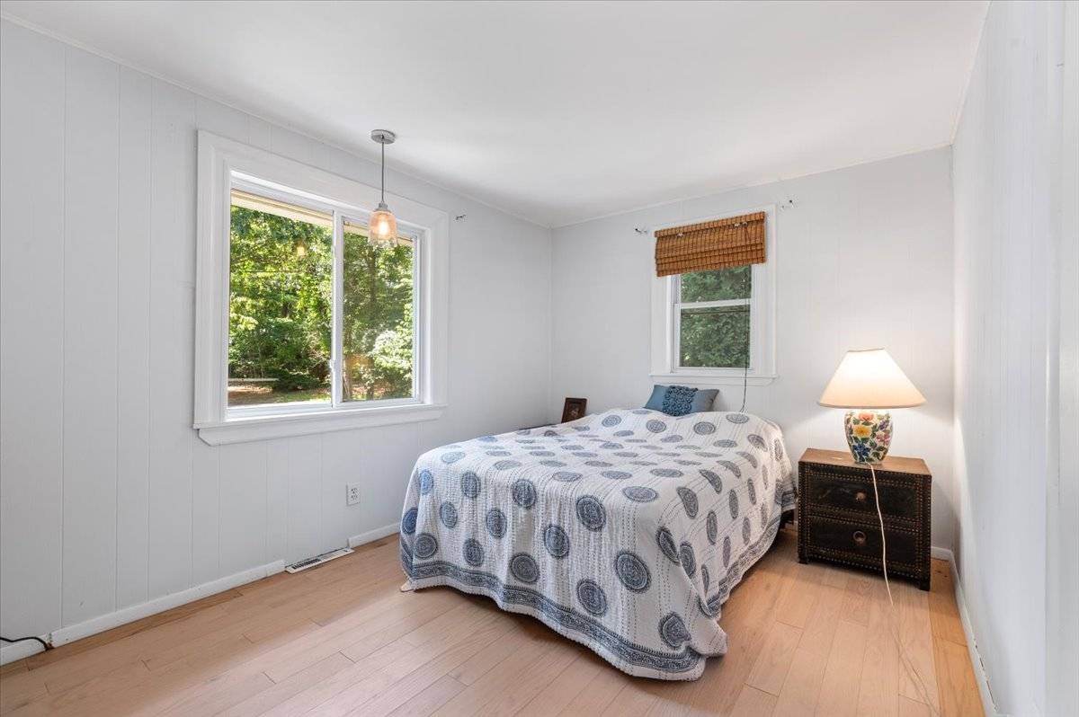 56 W DONELLAN RD