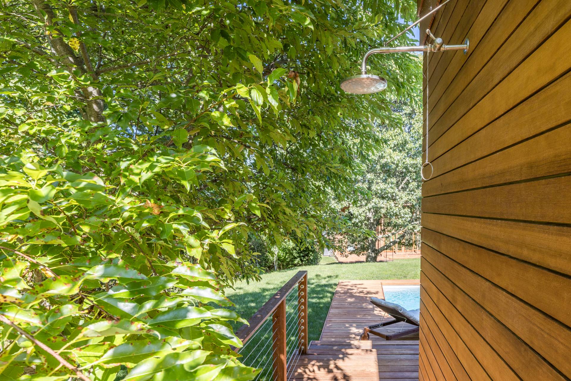 10 CAPTAIN BALFOUR WAY