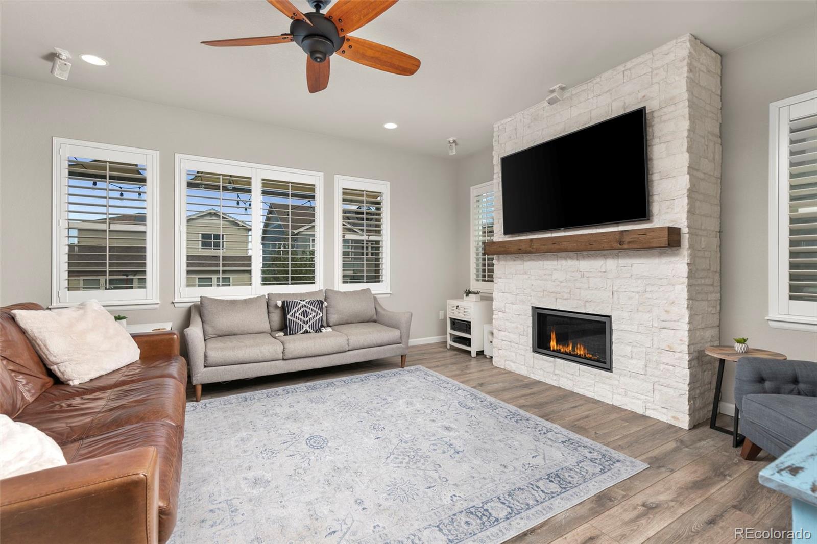 15421 W 93rd Place