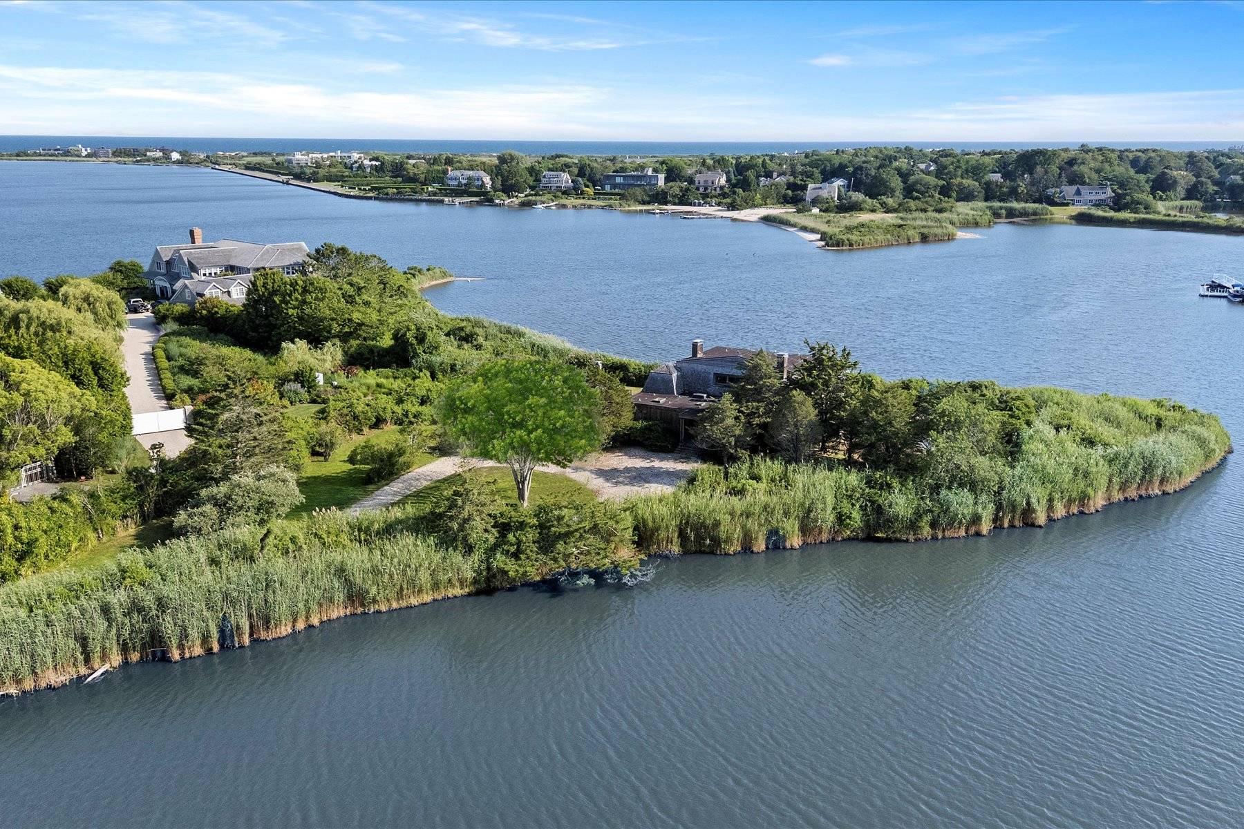 104 COBB ISLE RD