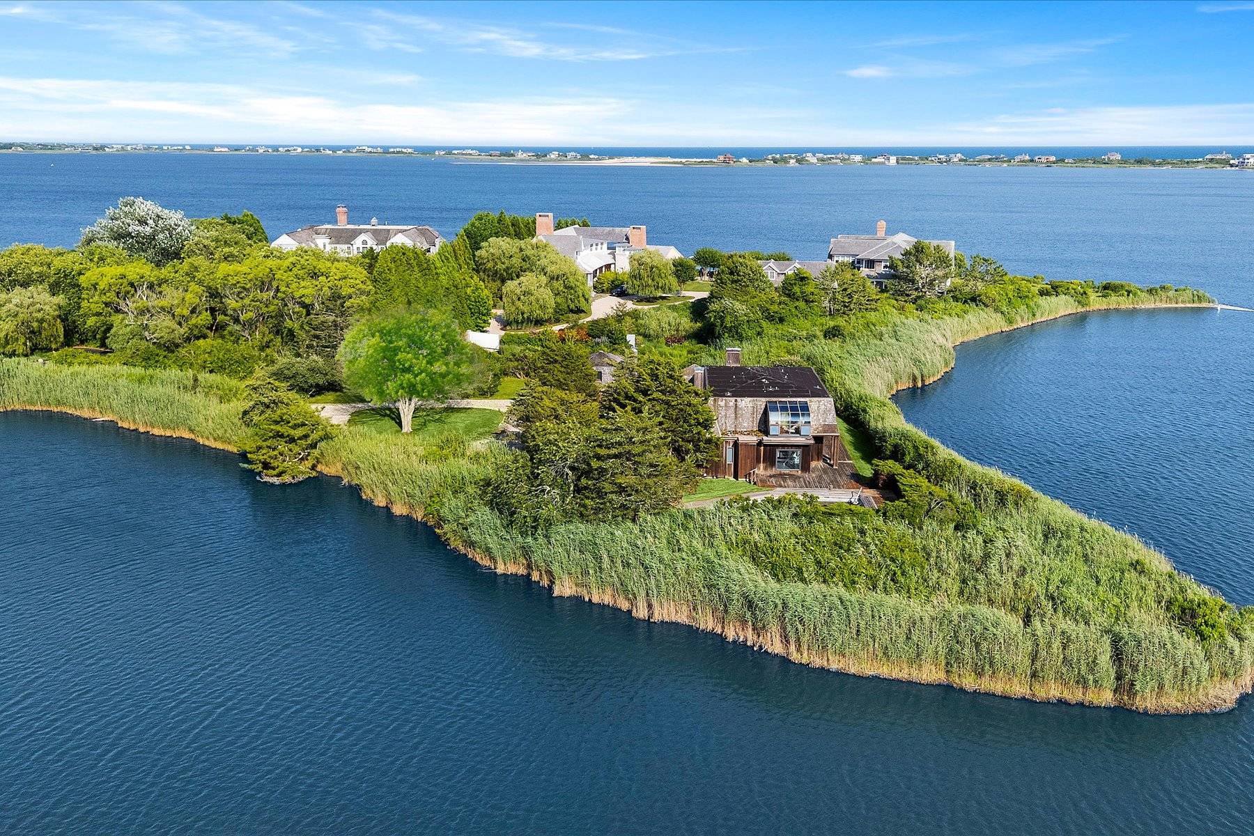 104 COBB ISLE RD