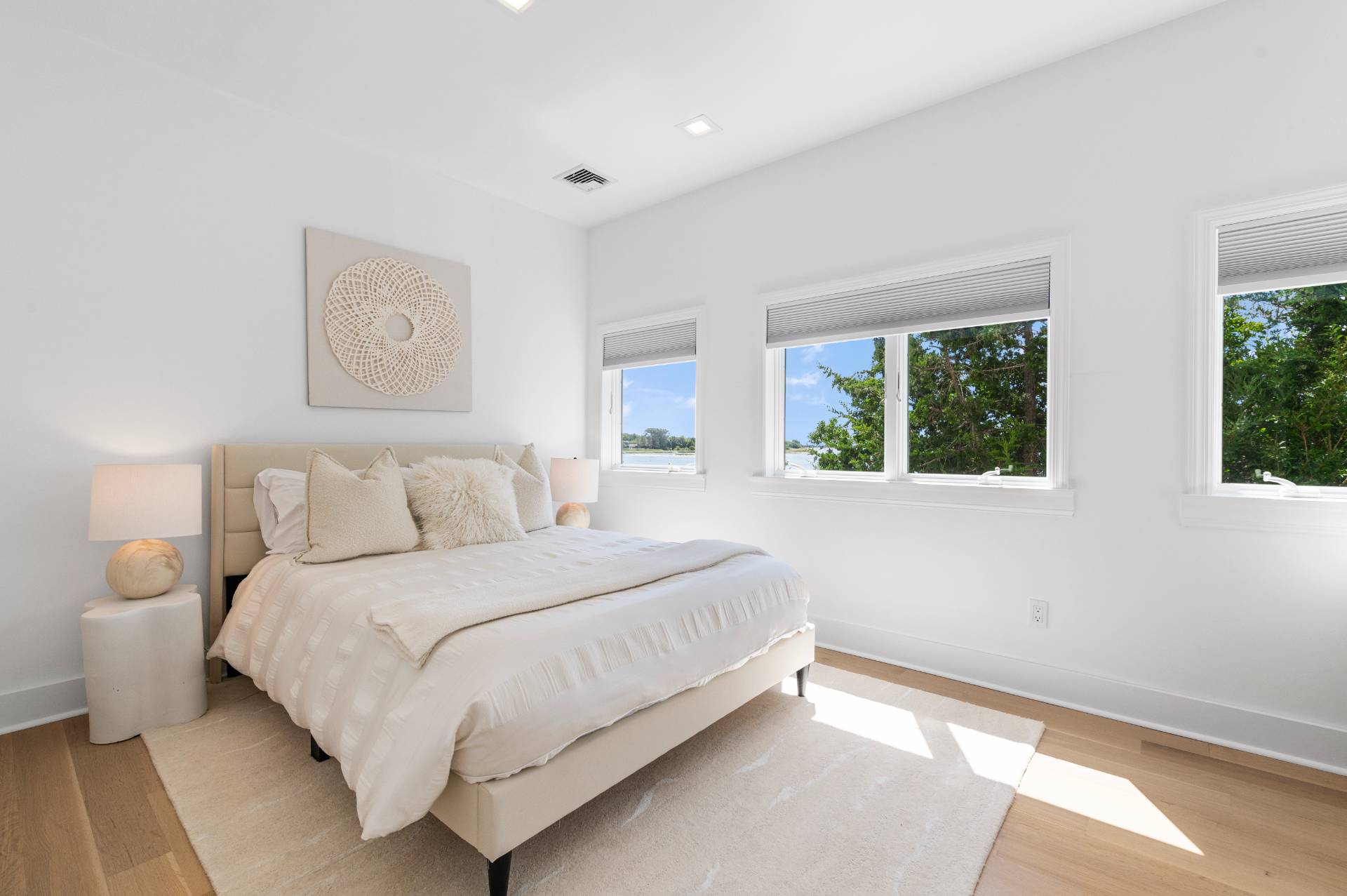 106 LITTLE NECK RD