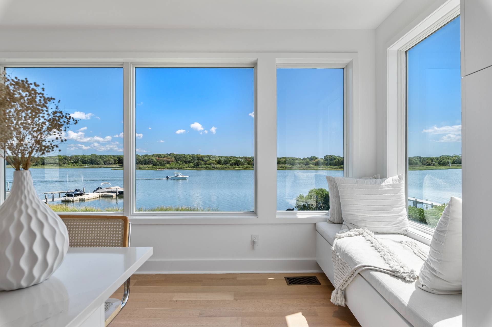 106 LITTLE NECK RD
