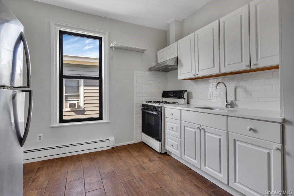 107 N Forest Avenue Unit: 2R