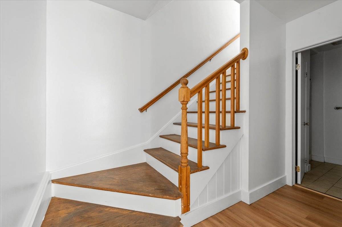 36 MAIN ST, #3