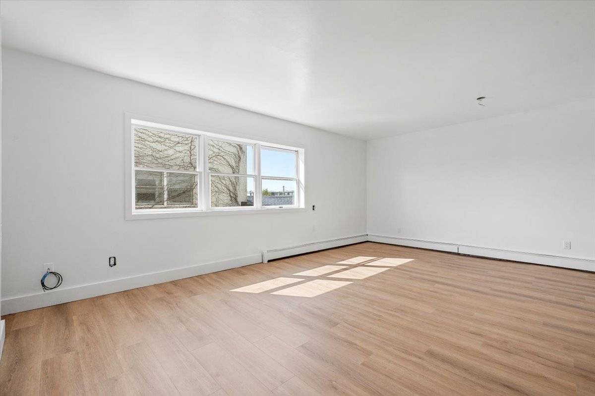 36 MAIN ST, #3