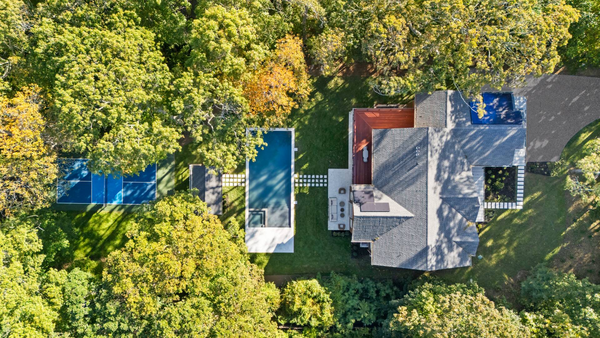 12 Garbis Lane
