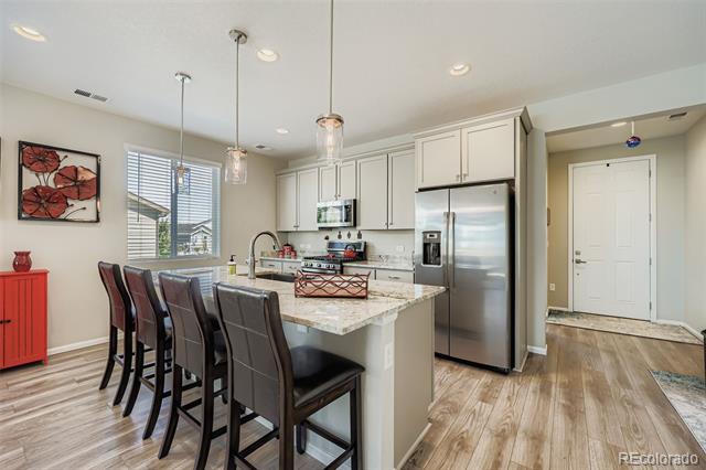 166 Vista Cliff Circle