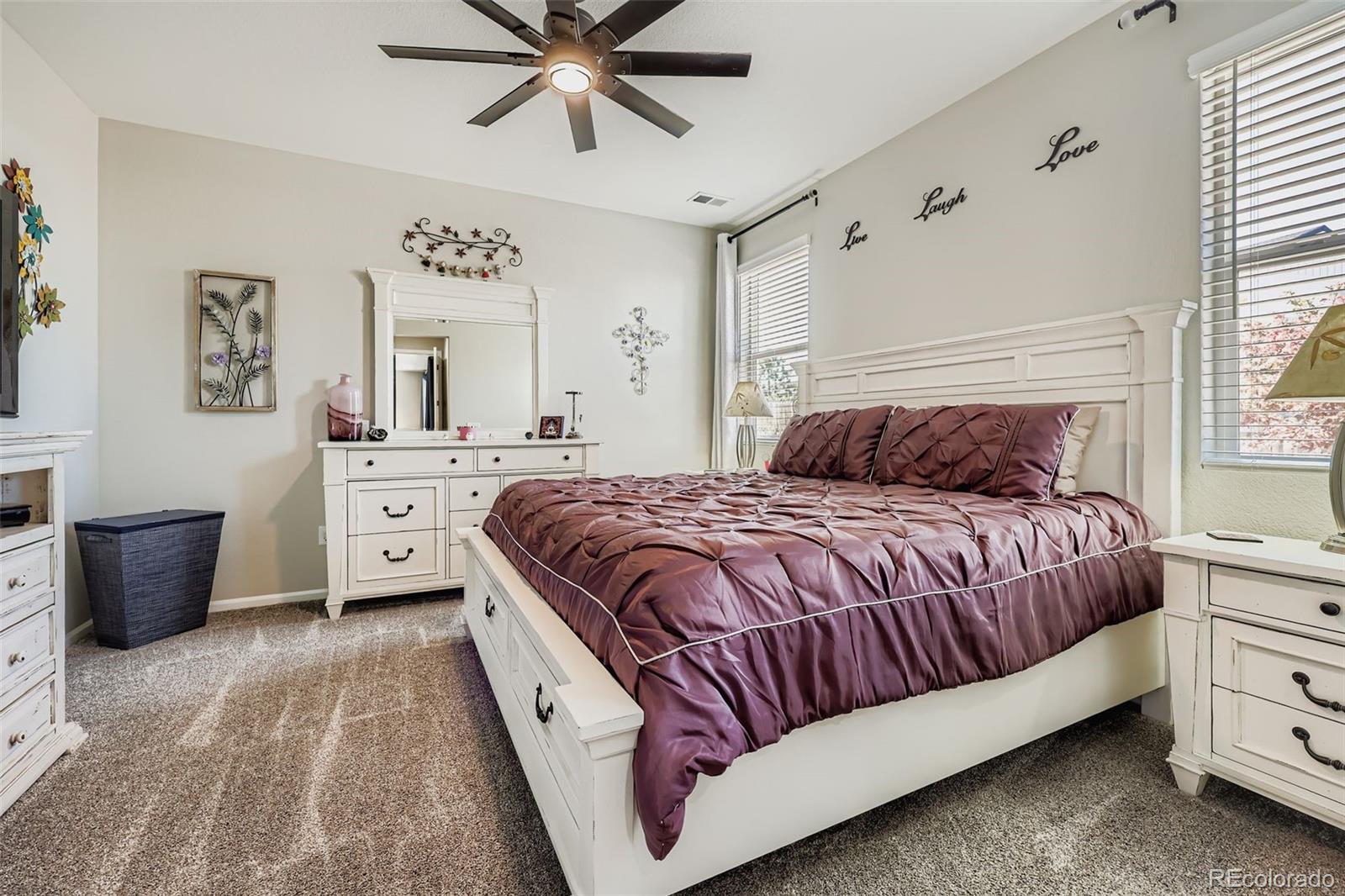 166 Vista Cliff Circle