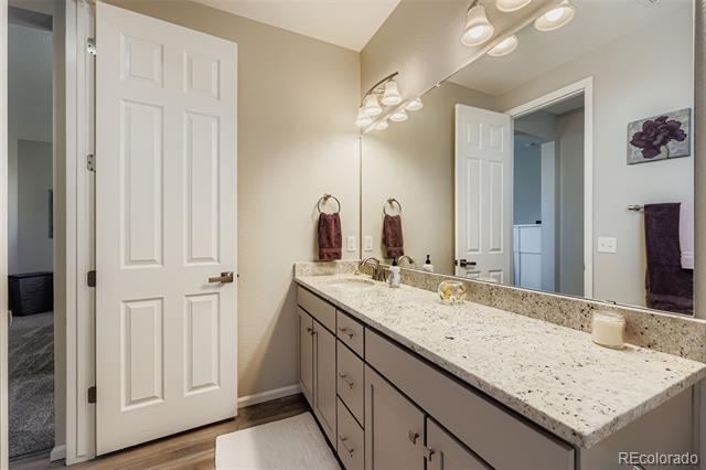 166 Vista Cliff Circle