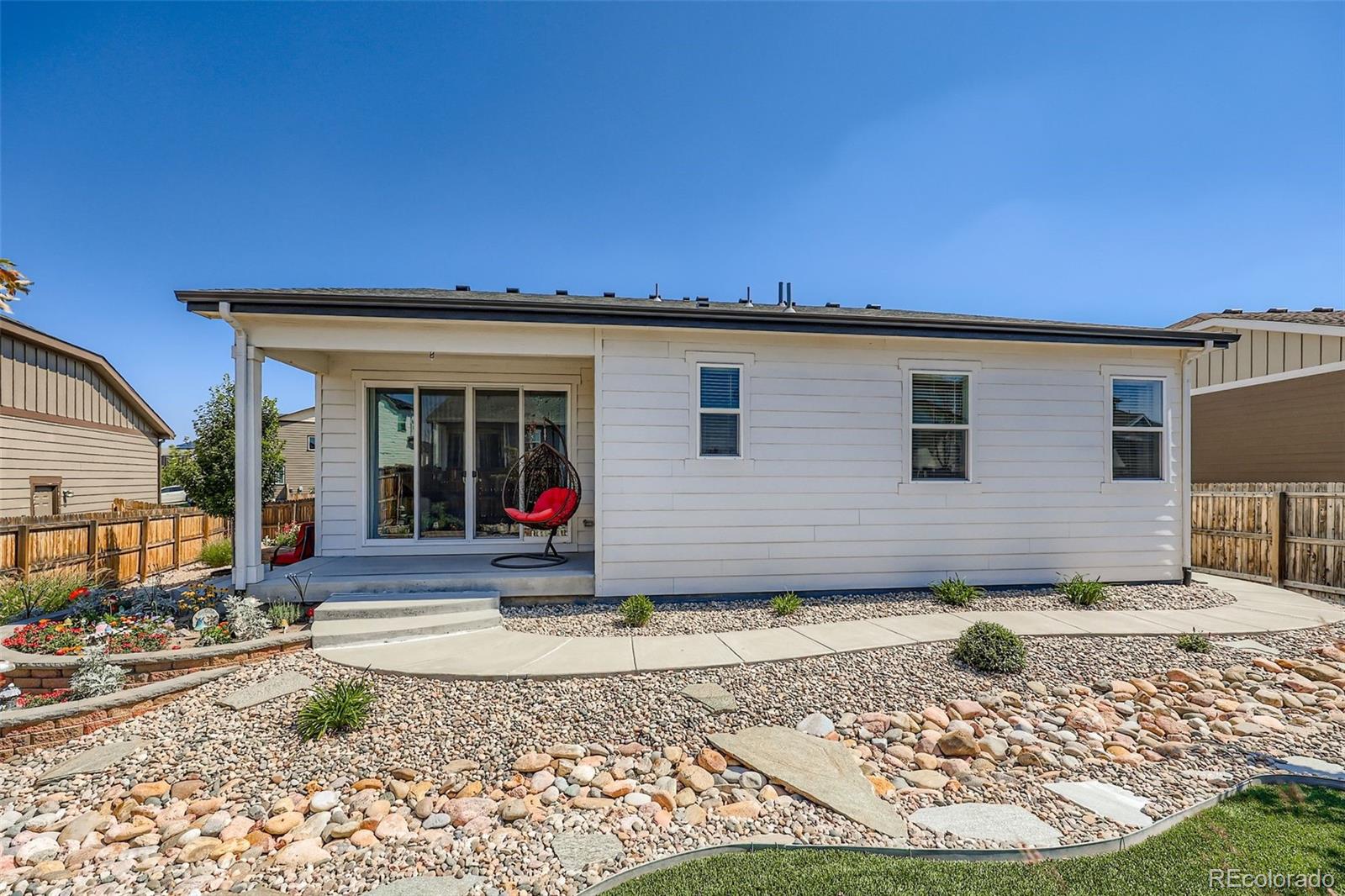 166 Vista Cliff Circle