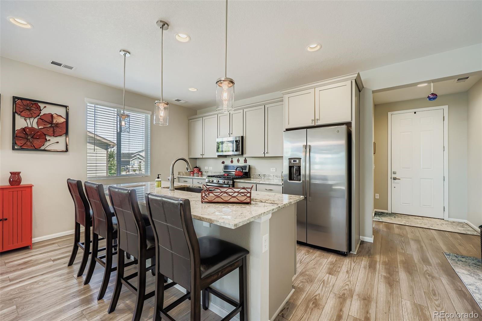 166 Vista Cliff Circle