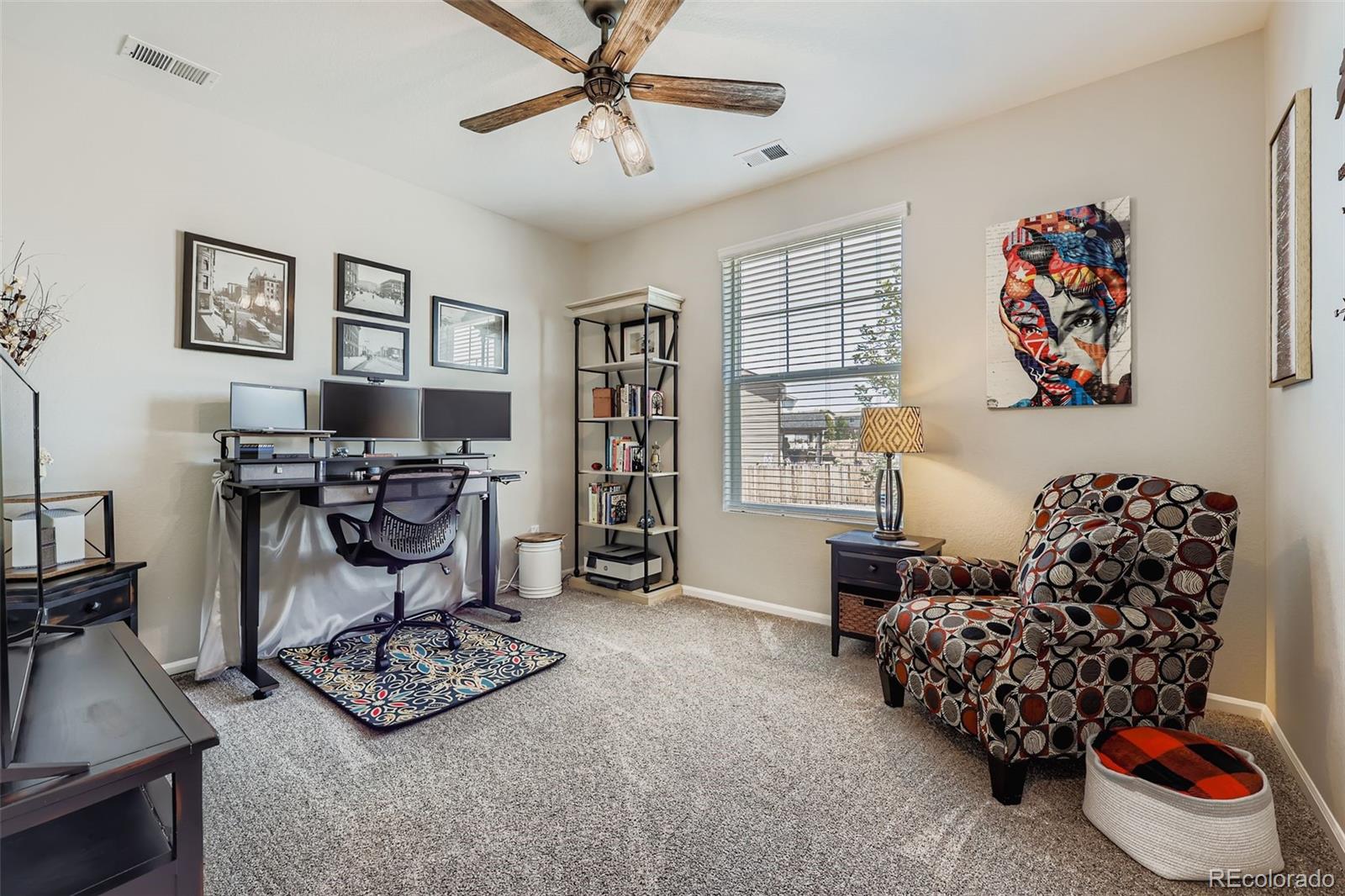 166 Vista Cliff Circle