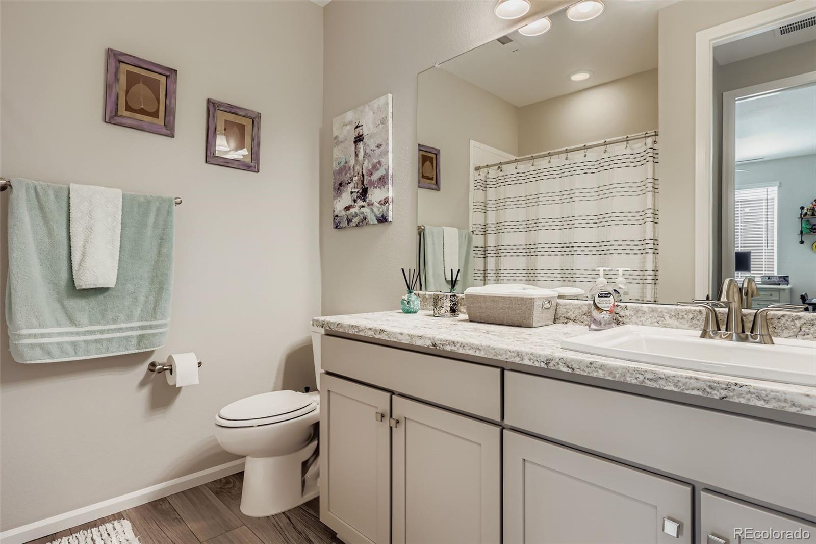 166 Vista Cliff Circle