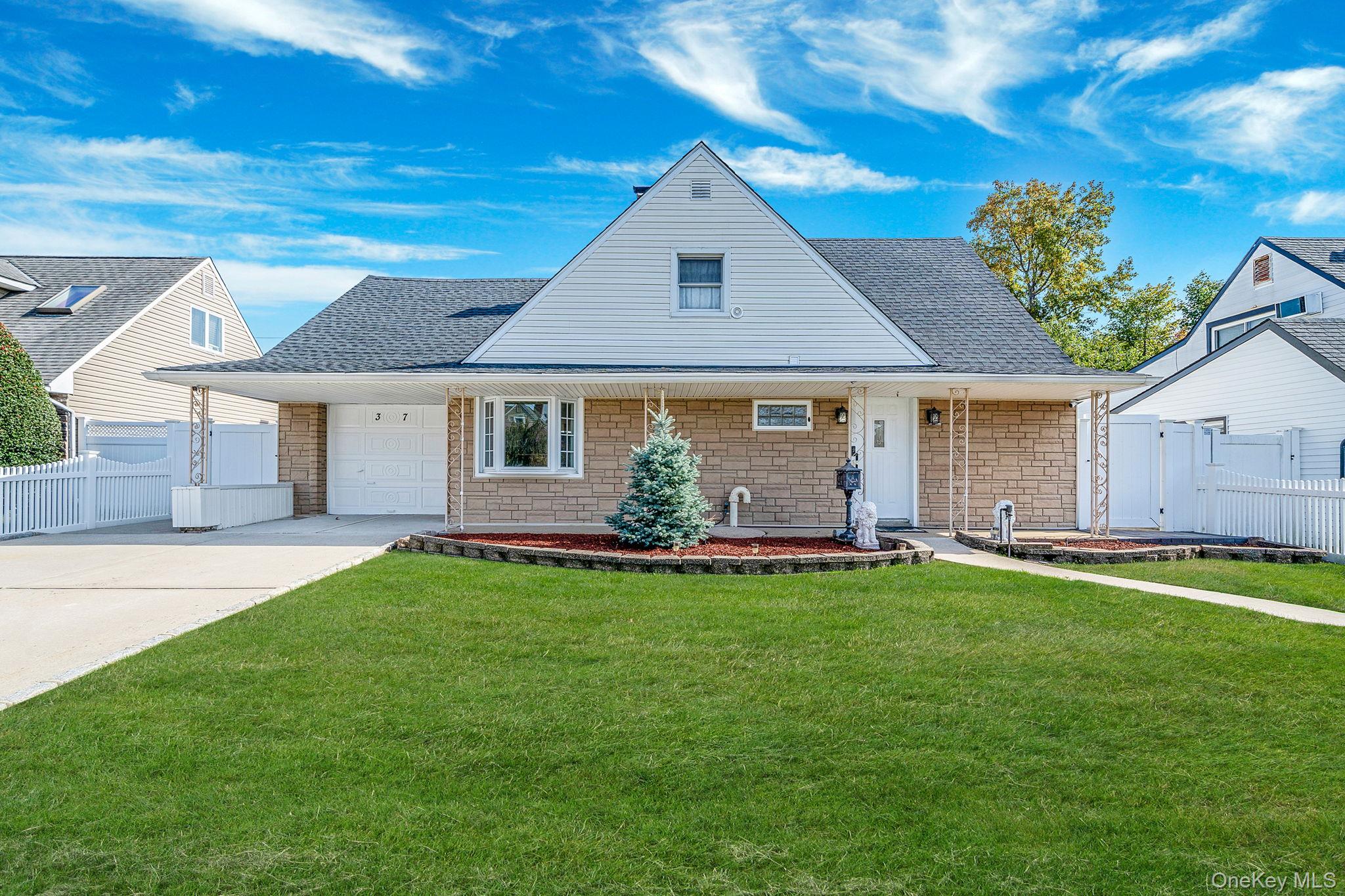 37 Chickadee Lane