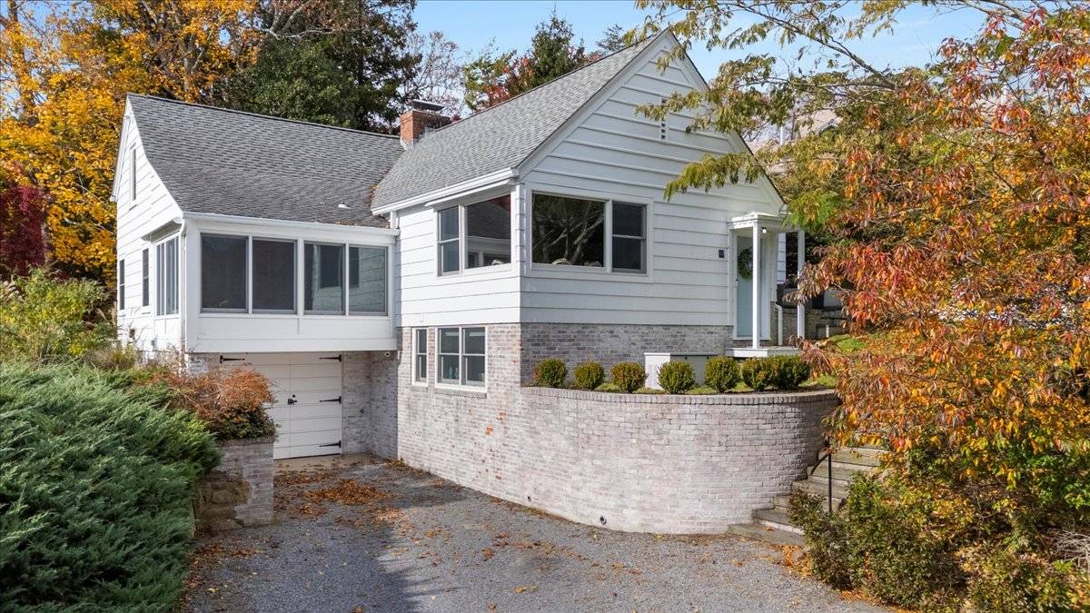 17 OCEAN VIEW AVE