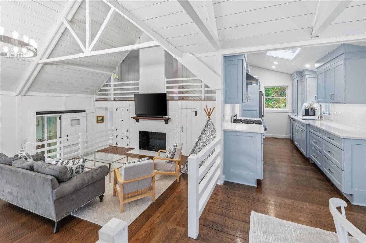 17 OCEAN VIEW AVE