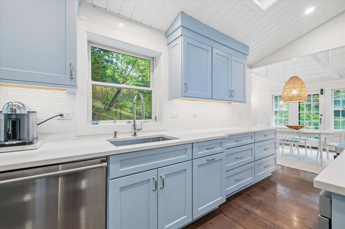 17 OCEAN VIEW AVE