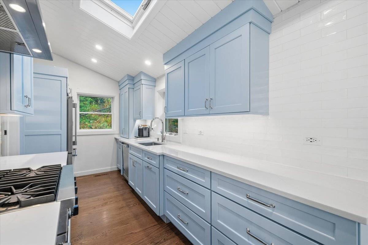 17 OCEAN VIEW AVE