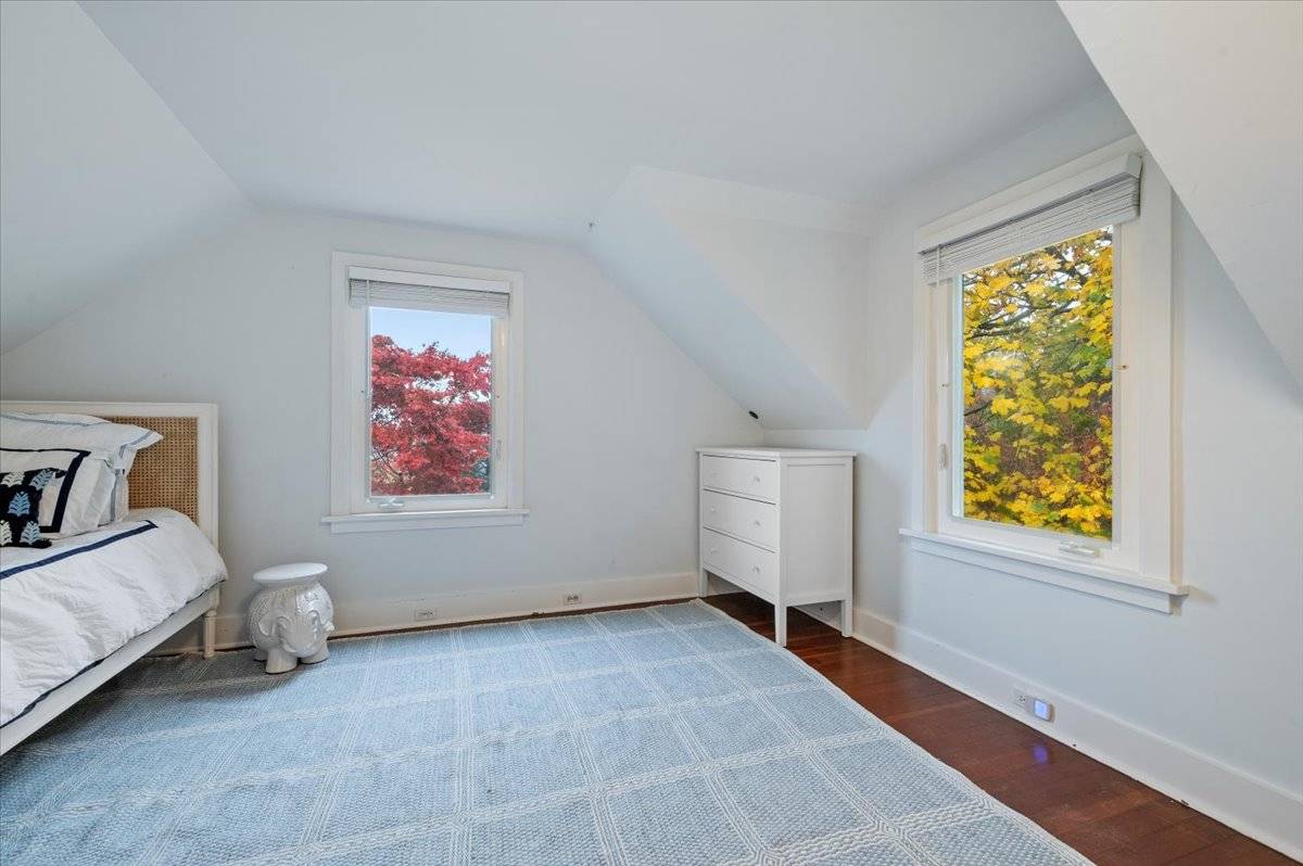 17 OCEAN VIEW AVE