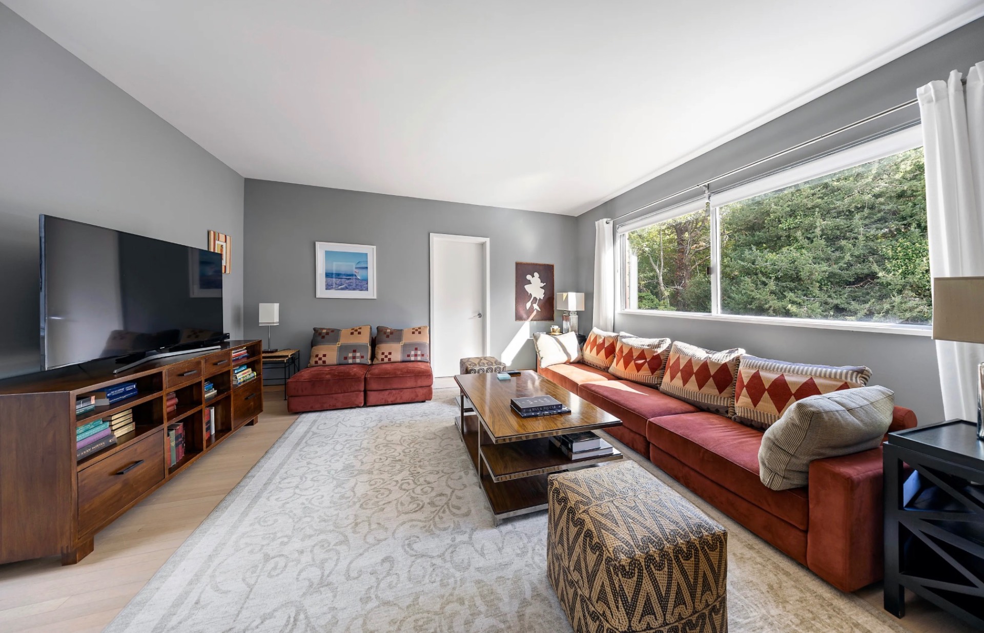 43 WESTWAY DR