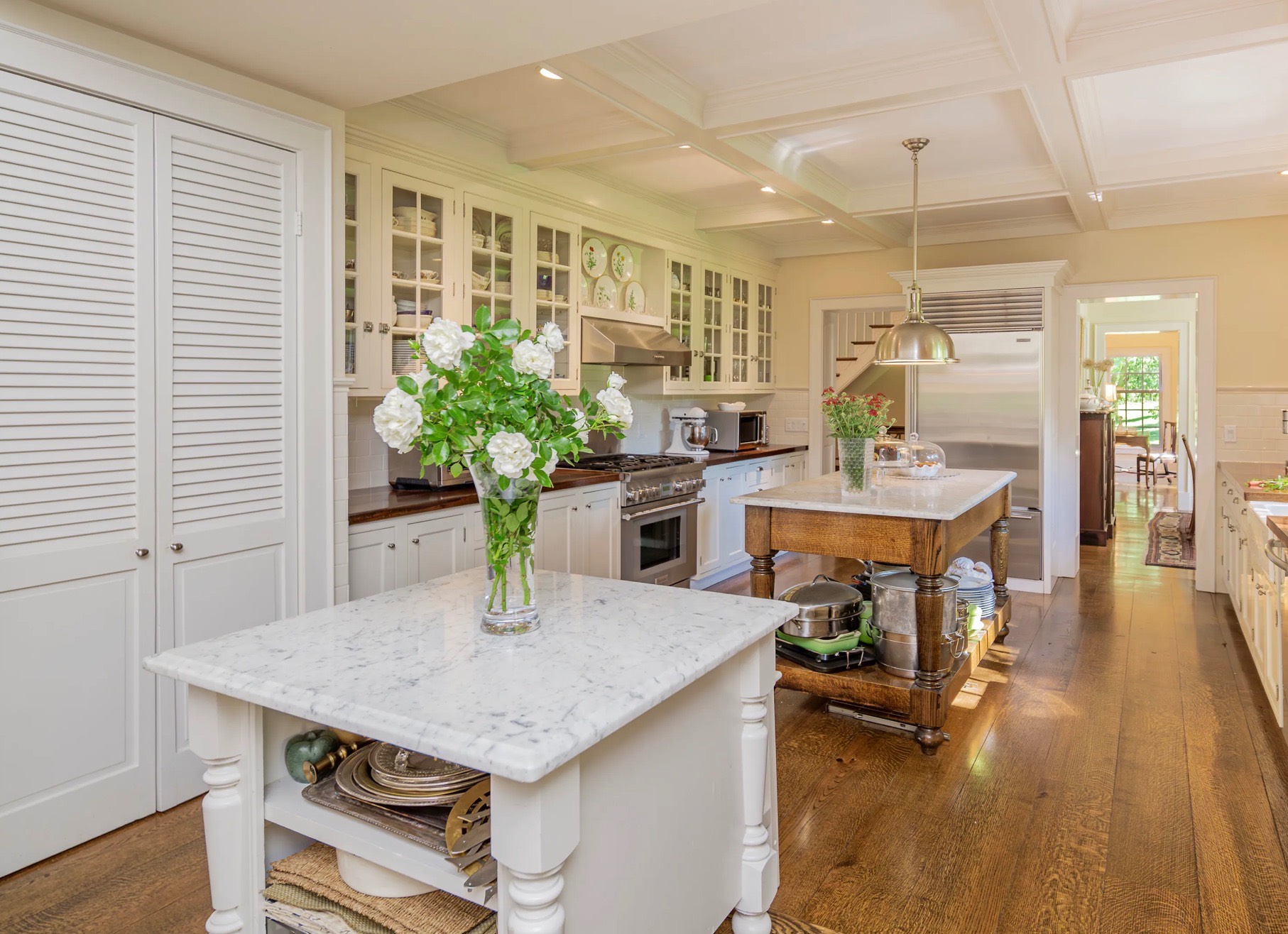 561 SAGAPONACK MAIN ST