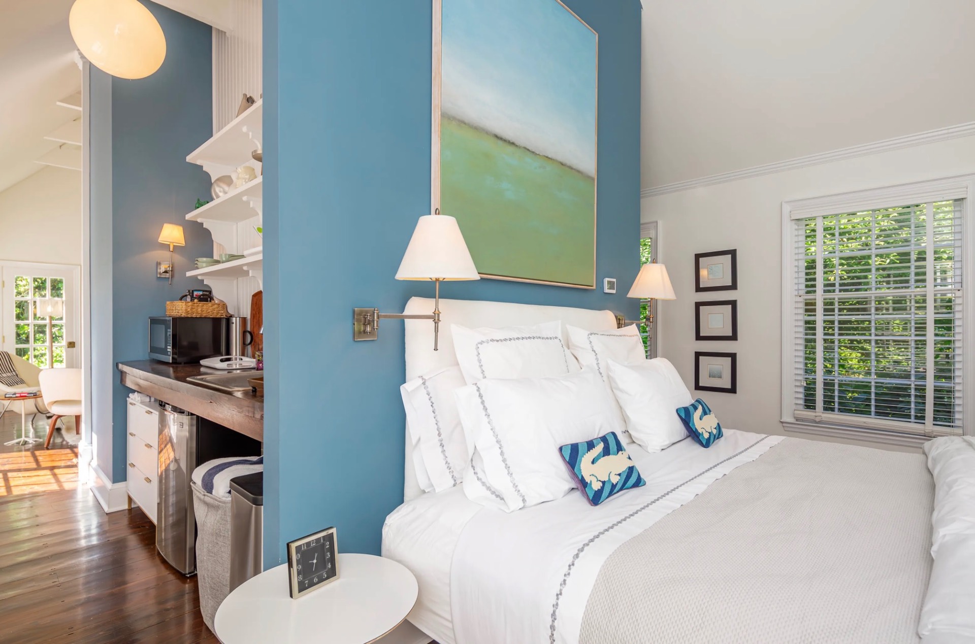 561 SAGAPONACK MAIN ST