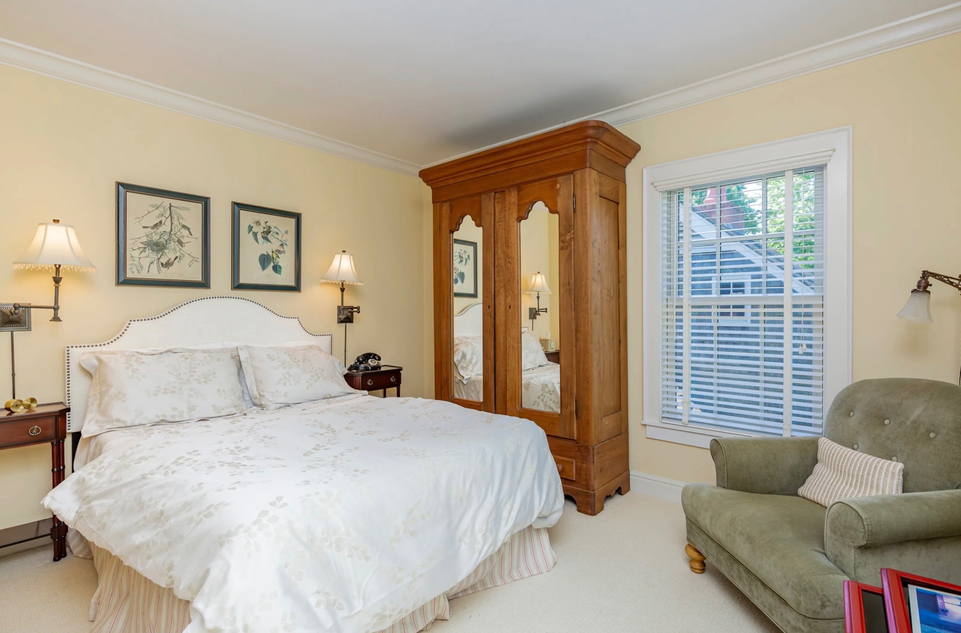 561 SAGAPONACK MAIN ST