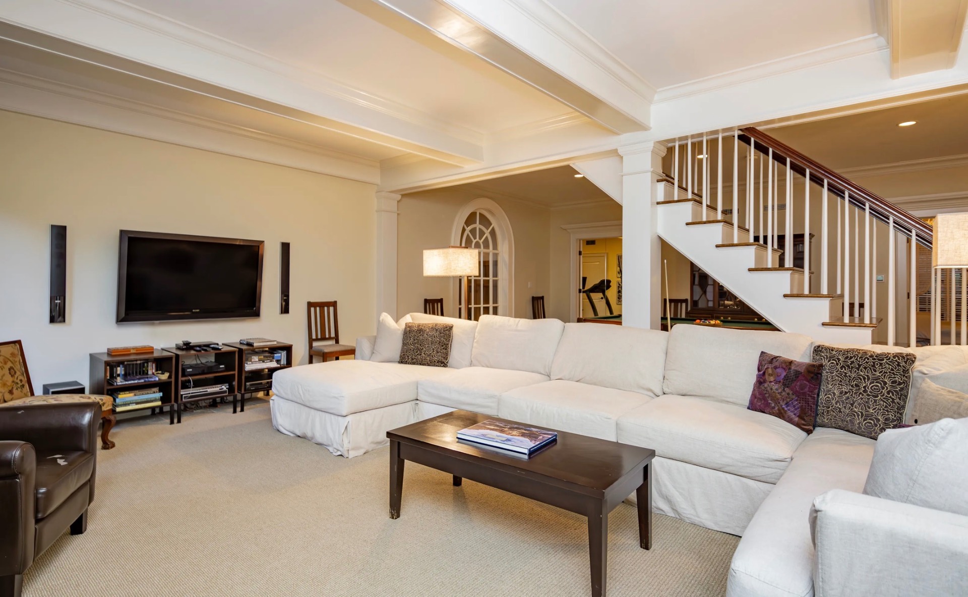 561 SAGAPONACK MAIN ST