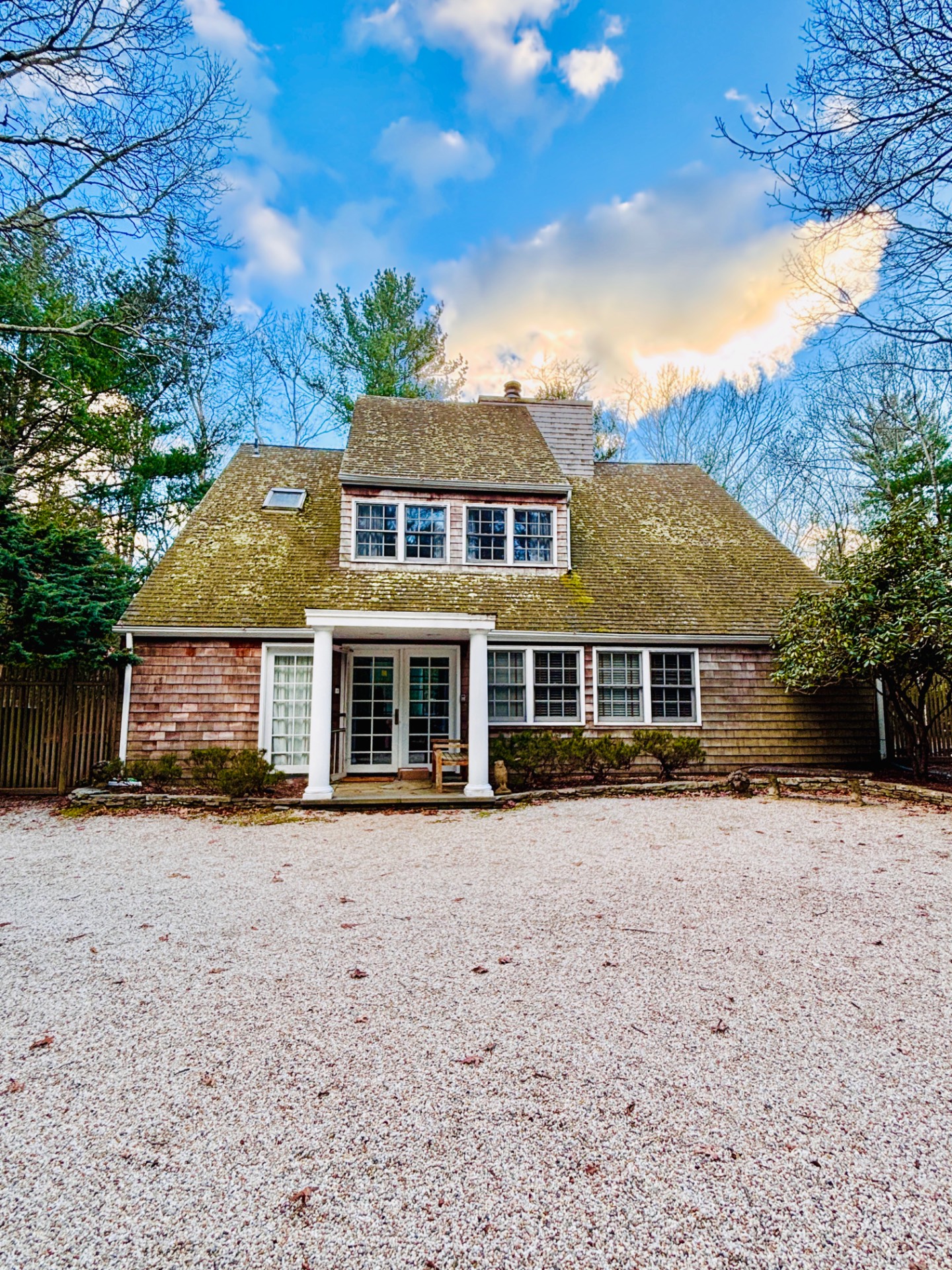 8 White Pine Rd.