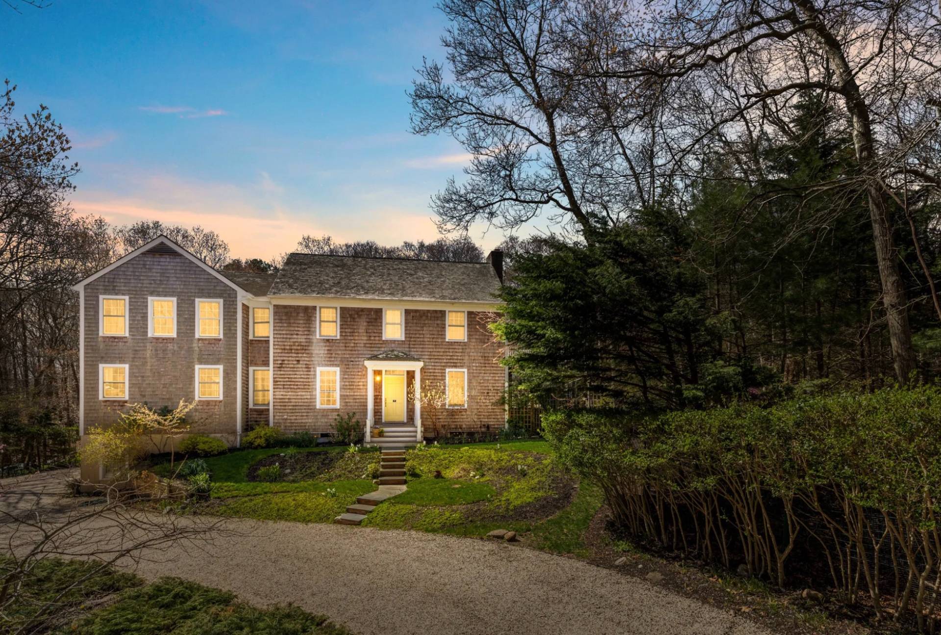 7 BRIDGE HILL LN
