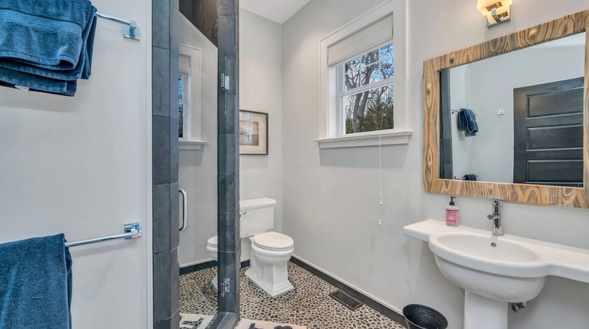 118 WATER MILL TOWD RD